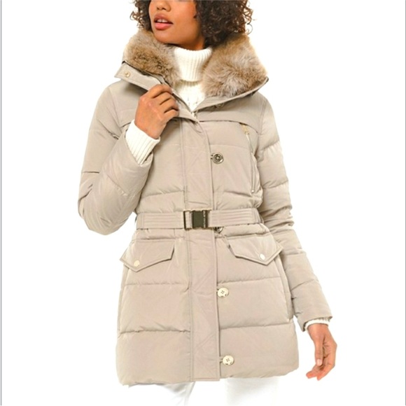 Michael Kors Jackets & Blazers - Michael Kors glam Beige Puffer Jacket with Faux Fur Trim
